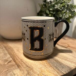 Bistro Tile Margot Monogram Mug ‘B’